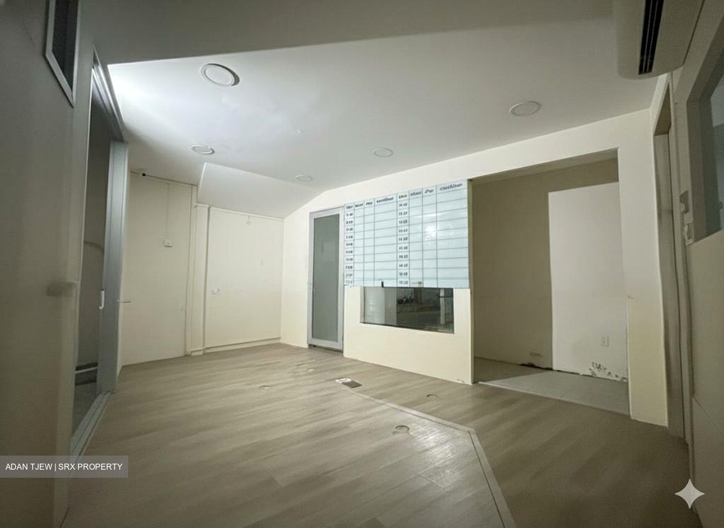 Sembawang Hills Estate (D20), Shop House #515786921